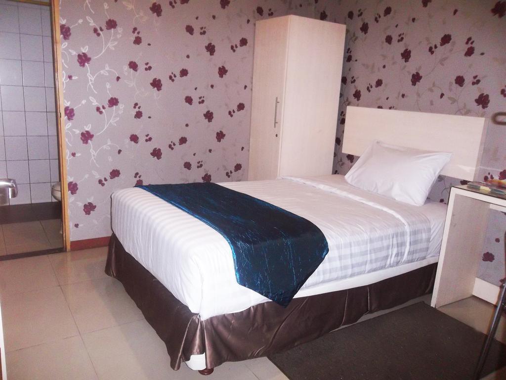 Mine Home Hotel Bandung Bilik gambar